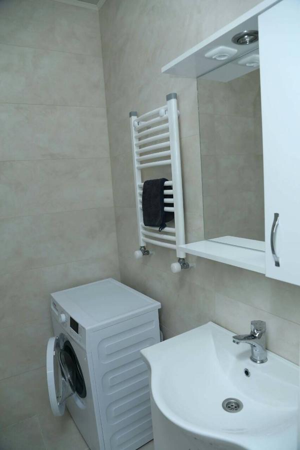 Apartment Black Sea 7 巴统 外观 照片